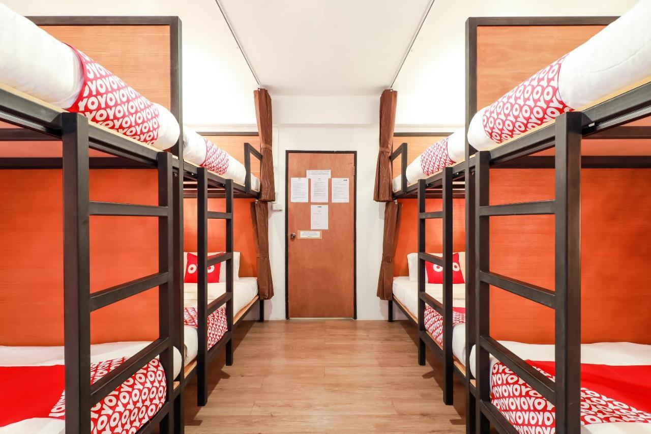 Oyo 489 Yak Hostel Chiang Mai Ngoại thất bức ảnh