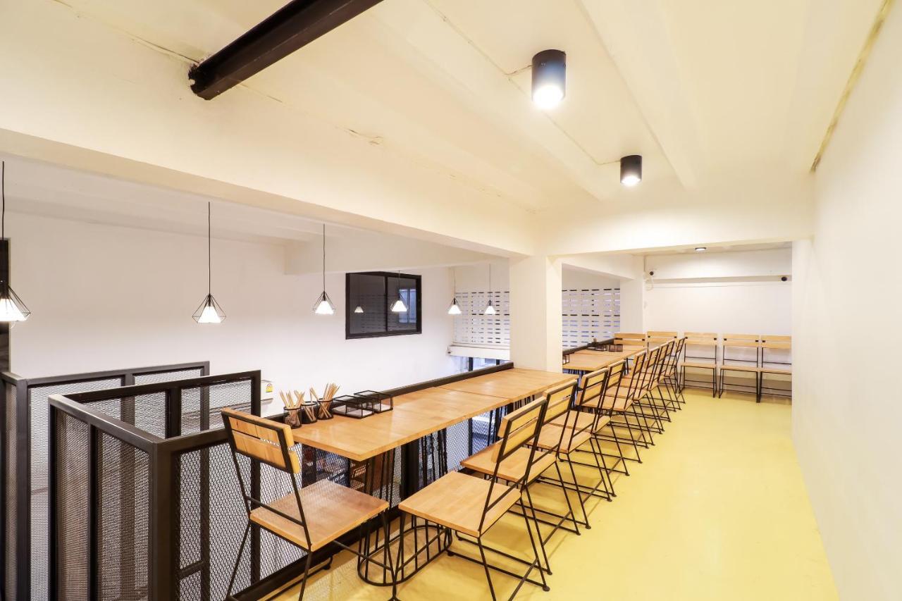 Oyo 489 Yak Hostel Chiang Mai Ngoại thất bức ảnh